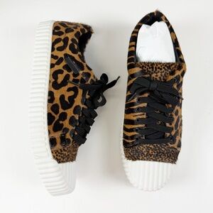 Carrano Leopard Sneakers Womens Size 8 Tan Black Animal Print with Box